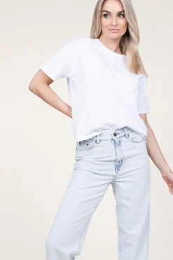 Shop American Vintage Boxy T-Shirt Fizvalley | White... | | Little Soho