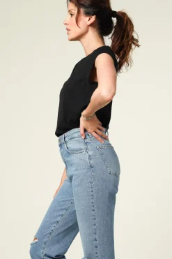 Online CC Heart T-Shirt With Round Neck Classic | Black... | | Little Soho